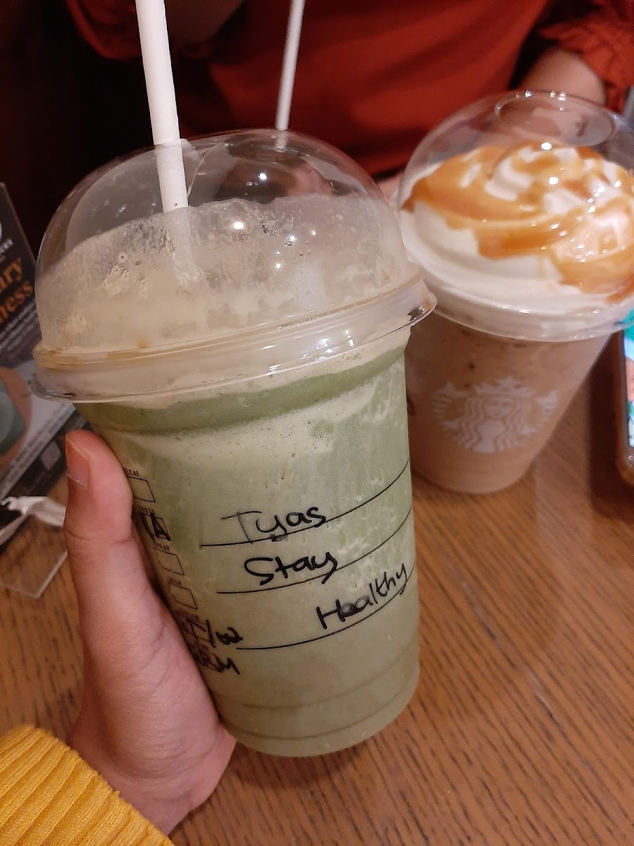 Starbucks Grand City Surabaya-9